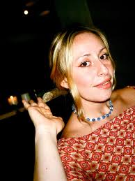 Staring at this photo where I was being so quirky and hilarious and put a  stick in my hair is literally so inspiring to you guys. My pleasure Photo  by @marc_giuffre