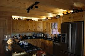 reedbuild.com kitchens: pine cabinets
