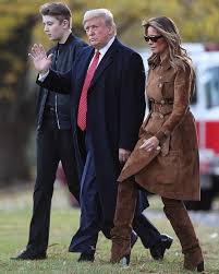 رصدت الكاميرات تصرف ميلانيا ترامب melania trump الغاضب تجاه زوجها الرئيس الأمريكي دونالد ترامب donald trump، والذي كشف بوضوح عن غضبها الشديد منه لدرجة وصلت للنفور والكراهية. Ø§Ù„ÙØµÙ„ ØºÙŠØ± Ø£Ù…ÙŠÙ† ÙƒÙ„ ÙˆØ§Ø­Ø¯ Ù…Ø¹Ø·Ù Ù…ÙŠÙ„Ø§Ù†ÙŠØ§ ØªØ±Ø§Ù…Ø¨ Cazeres Arthurimmo Com