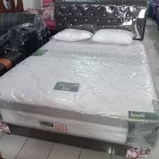 Harga ranjang bertingkat ini tentunya sangat bervariasi tergantung merek, model, dan materialnya. Jual Kasus Spring Bed Set No 2 Serenity Tempat Tidur Matras Serenity Kota Tangerang Meubel Murah Dan Baik Tokopedia