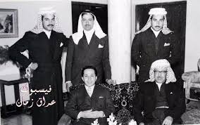 للفخامة عنوان عراق زمان الصورة الت قطت سنة 1956 الجالس يسار الملك فيصل الثاني هو الامير محمد الحبيب أمير قبيلة ربيعة في العراق والعال Baghdad Iraqi Army Iraq