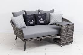 Read blog post about beautiful outdoor teak daybed & check out the best design ideas! Aktion Xxl Daybed Liege Sofa Lounge Insel Kuredu Mit Sunbrella Stoff 100 Wetterfest Mandalika Gartenmobel Aus Xanten