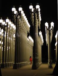 Lacma The Woman In Red Urban Lighting Visual Art Amazing Photography