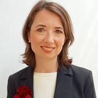 90+ "Ada D." profiles