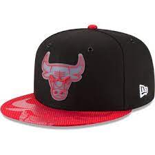 Nba Mens Hat Mens Snapback Nba Caps Lids Com Chicago Bulls Hat Hats For Men Chicago Bulls Team