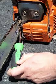 To find the called length of your chainsaw bar, measure it from its front tip all the way back to the cutter closest to the body of the saw. How To Replace A Chainsaw Chain 9 Steps Instructables
