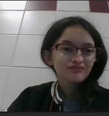 who specializes in desert tables/Treats ?? Drop your instagrams! Or  pictures PLEASE 🙏 Theme is Dr Seuss for thing 1 and thing 2 ❤️❤️