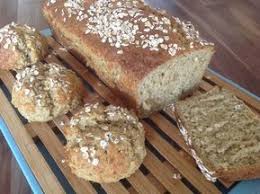 Haferflocken Quark Brot Von Gruenschnabel2014 Chefkoch Rezept Brot Backen Ohne Mehl Glutenfreies Brot Backen Quarkbrotchen
