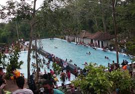 Loenpia mbak lien juga menyediakan beberapa macam isian, di antaranya ayam, udang dan rebung. Otak Kokoq Joben Mata Air Berkhasiat Info Berbagi