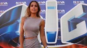 Sic notícias broadcasts general news, and the thematic content i.e. Fama Show Jani Gabriel