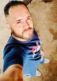 Ladies Beware of this Narcissist Dead Beat Dad!He has 12 kids by 7  different women.He also has a STD!His Muslim Name is Umar Ibn his real name  is Omar Bonner.