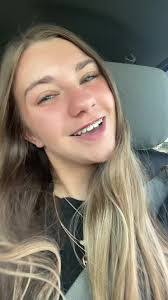 Alyssa Word's Instagram, Twitter & Facebook