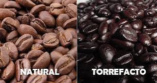 1️⃣ Qué es el café torrefacto • Es un café al que, durante el tueste, se le  añade azúcar (hasta un 15%) que se carameliza y recubre el grano. • Esta  técnica