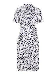Altid gode tilbud online sorte pieces kjoler hos shopalike! Printet Sla Om Kjole Coloured Pieces