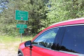 The distance by car is 528 km. Road Tripping From Atlanta To Huntsville This Is My South