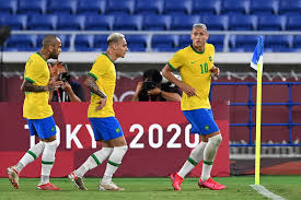 O treinador andré jardine divulgou a lista dos 22 futebolistas para tóquio 2020. Jogos Olimpicos 2020 Richarlison Conduz Vitoria Do Brasil Sobre A Alemanha Em Estreia Olimpica Jogos Olimpicos 2021 El Pais Brasil