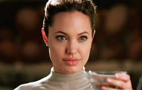 Angelina jolie seems to be raiding beehives instead of tombs lately. Angelina Jolie Covered Herself In Bees And Took A Photo Flipboard