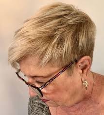 One unexpected choice for a haircut in women in their 50s, 60s and 70s is a short bob with a fringe. 50 Beautiful Short Hairstyles For Women Over 60 To Choose From Balayage Highlights Balayage Highlights