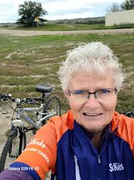 Hiking river ridge trails near Langham