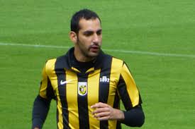 Stichting betaald voetbal vitesse, commonly referred to simply as vitesse (internationally known as vitesse arnhem) is a dutch football club based in arnhem, which was founded on 14 may 1892. Uae Bans Vitesse Player From Entering Country Because He S Israeli Sbnation Com