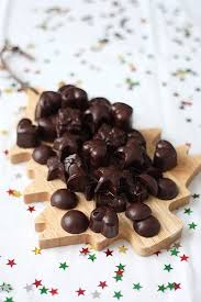 Comment Faire Des Petits Chocolats Maison Chocolat Maison Chocolat Noel Petit Chocolat