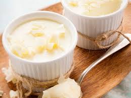Creme Dessert Au Chocolat Blanc Au Thermomix Recette En 2020 Dessert Chocolat Dessert Chocolat Blanc Recette Creme Dessert