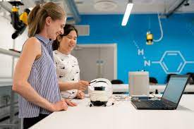 Top 10 Jobs You Can Get With An Engineering Degree - Rantt Media
