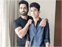 Does sonu sood drink alcohol?: Exclusive Sonu Sood And Son Bond Over Fitness During Lockdown Read Full Interview Hindi Movie News Times Of India