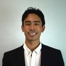 Charles Dinger's Instagram, Twitter & Facebook