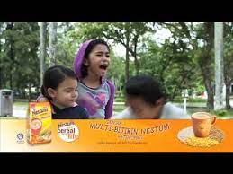 Strawberi & karipap sesat kat paris (tv movie 2014). Strawberi Karipap S2 Nestum More Life Promo Youtube