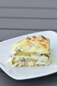 La courgette est l'un des légumes phare qui accompagne notre été. Gratin De Courgettes Saumon Fume Et Chevre Blog Cuisine Avec Du Chocolat Ou Thermomix Mais Pas Que
