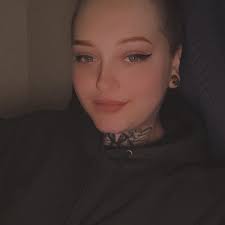 Hi Everyone, I'm listing my home for rent. It would be available June 1st.  Please feel free to DM if interested!