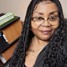 Claressa Shields claimed two world heavyweight titles last summer and is  back for the takeover 👑👑👑👑 Live