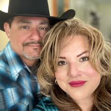 From the Octagon to Hollywood- Gina Carano broke barriers and defied  expectations- A pioneer in MMA and a captivating actress- her figh