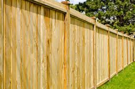 With over 20,000 fences installed, first fence continues to serve customers with a strong commitment to an excellent service experience and professional outcome. Privacy Fencing In Illinois Privacy Fence Installation