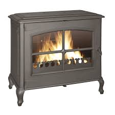 Poele Fonte Rustica En 2020 Design Traditionnel Poele A Bois Poele En Fonte
