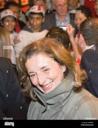 Wife janine hi-res stock photography and images