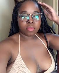 AllanaCastillo (@llana.cas) • Instagram photos and videos