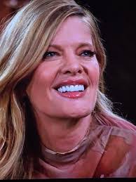 Amber Dawes's Instagram, Twitter & Facebook