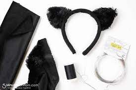 Turn the tail right side out and stuff. Easy Cat Costume How To Make A Gorgeous Black Cat Costume 5 Minutes For Mom