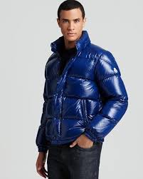 Kisin Sogugundan Sizi Koruyarak Stil Sahibi Olmanizi Saglayacak Kaz Tuyu Moncler Montlar Bu Sezon Da Yeni Modelleriyle Sizleri Buyuleyecek Mont Stil