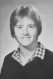 Carolyn Marek's Instagram, Twitter & Facebook