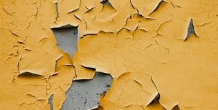 عالجي تقشر الدهان في منزلك بصورة نهائية مضمونة مع مجلة البيت