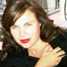 Shona Baker's Instagram, Twitter & Facebook