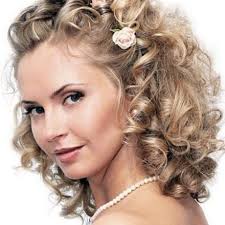 Wedding Hairstyle For Curly Hair Long Bridal Hairstyles For Curly Hair Bridesmaid Hairstyles F Medium Curly Hair Styles Medium Hair Styles Curly Wedding Hair