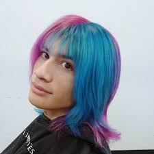 Nicole Hollenbeck's Instagram, Twitter & Facebook