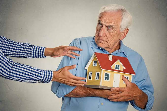 Rentner Pflegefall: Darf das Sozialamt das Eigenheim verkaufen?  rentenbescheid24.de