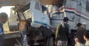 كان القطار رقم 571 القادم من بورسعيد متوقفا بالخط الطوالي بمحطة خورشيد على مدخل الإسكندرية بسبب حدوث عطل. Ù…Ø­Ø§ÙˆÙ„Ø§Øª Ù„ÙØµÙ„ Ø§Ù„Ù‚Ø·Ø§Ø± Ø¹Ù† Ø§Ù„ÙˆÙ†Ø´ ØªÙØ§ØµÙŠÙ„ Ø¬Ø¯ÙŠØ¯Ø© ÙÙ‰ Ø­Ø§Ø¯Ø« Ù‚Ø·Ø§Ø± Ø£Ø³ÙŠÙˆØ· Ø§ÙˆØ§Ù† Ù…ØµØ±