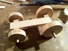 Einen laster fur den enkel bauanleitung zum selber bauen. Holztraktor Bauanleitung Zum Selberbauen 1 2 Do Com Deine Heimwerker Community Holztraktor Holzspielzeug Selber Bauen Holz