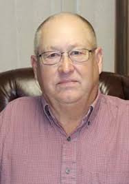 Ken Rempe takes seat as county commissioner
